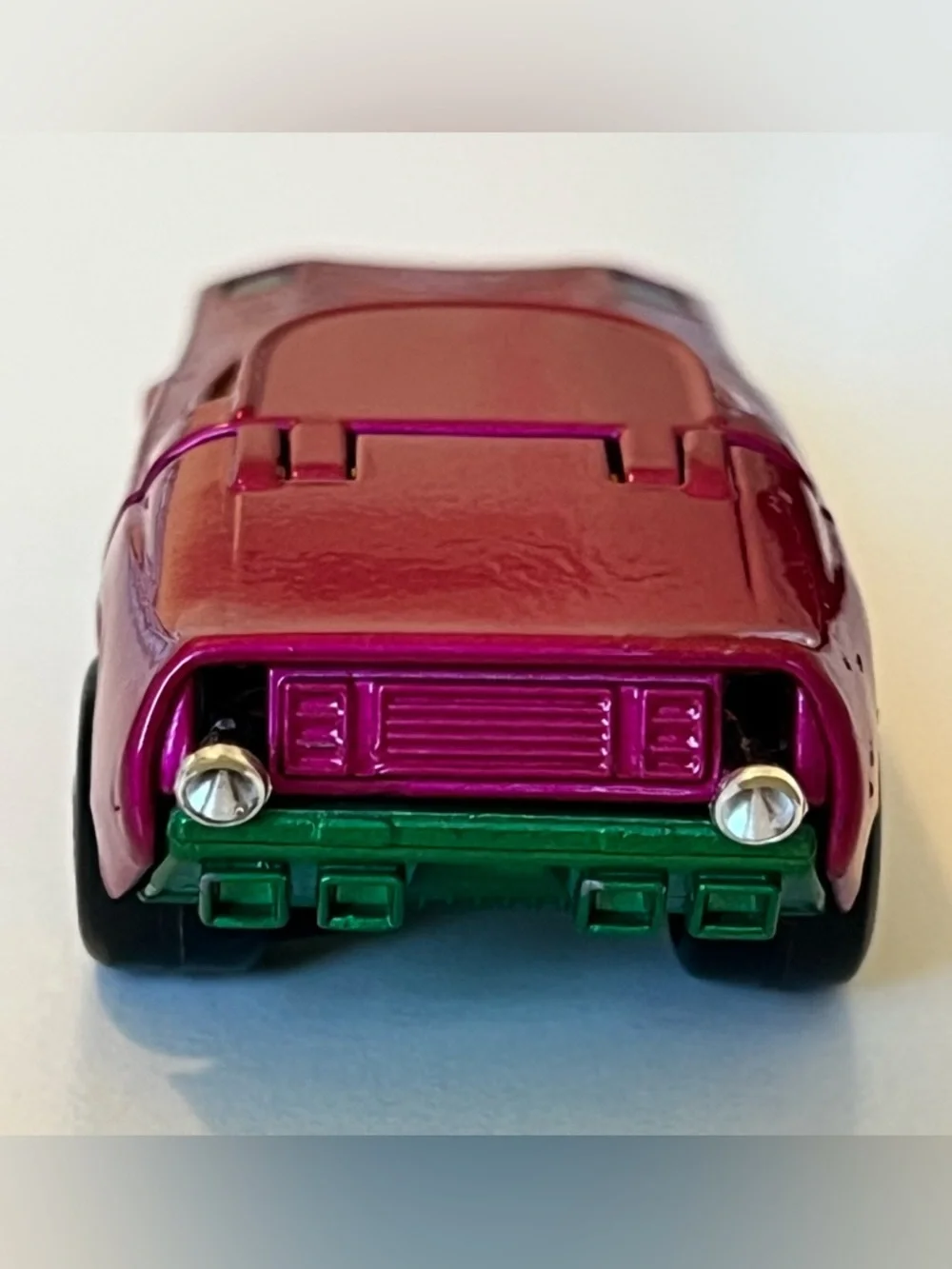 Vintage Matchbox Rolamatics 1973 No. 39 Clipper Lesney England Metallic Magenta